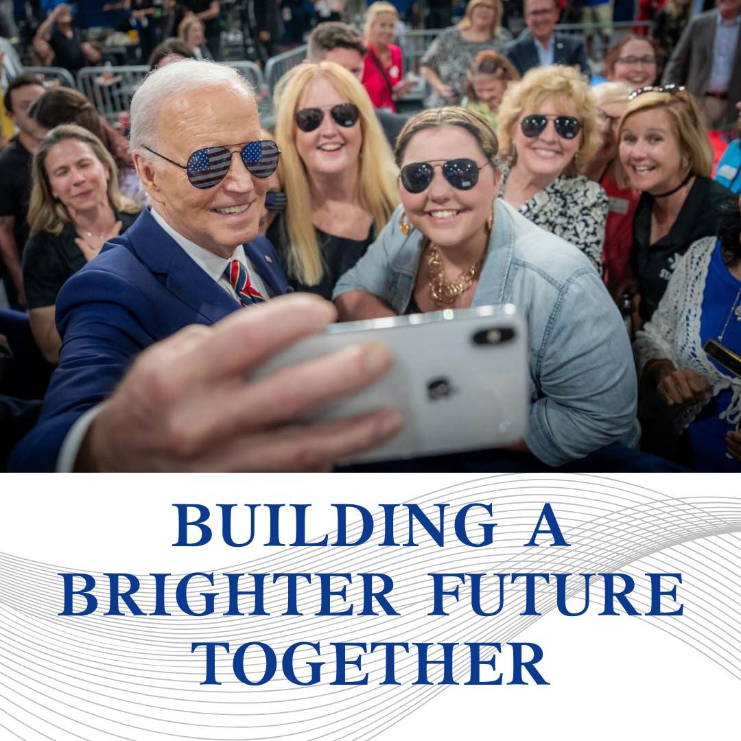 biden_selfie_1.jpg